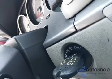 2009 Volkswagen Routan Sel Premium z USA, uszkodzony, nr VIN 2V8HW64X89R522507